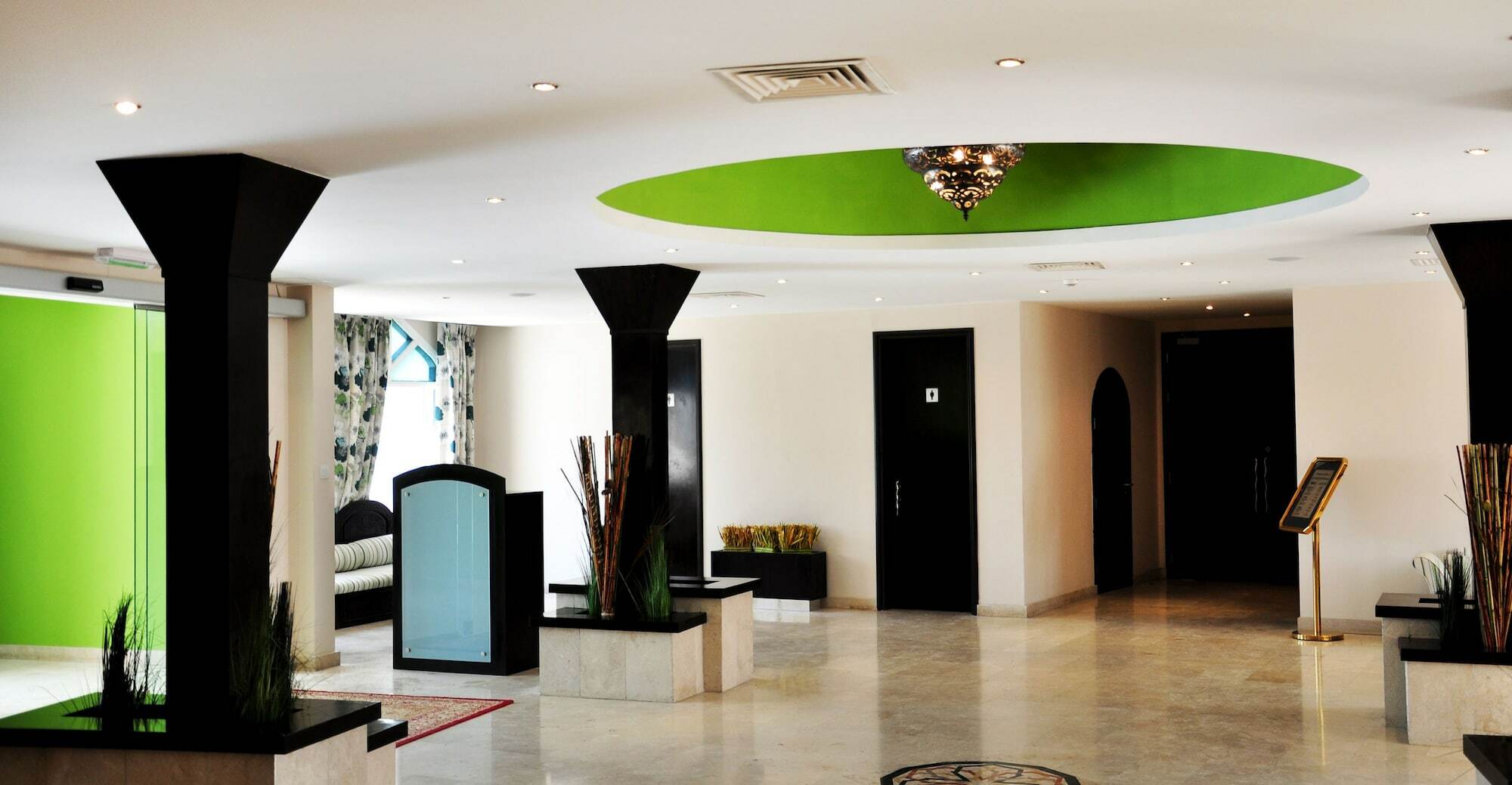 Al Wadi Hotel Sohar Exteriör bild